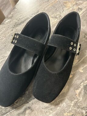 Black Mary Jane Flats with Buckle Strap